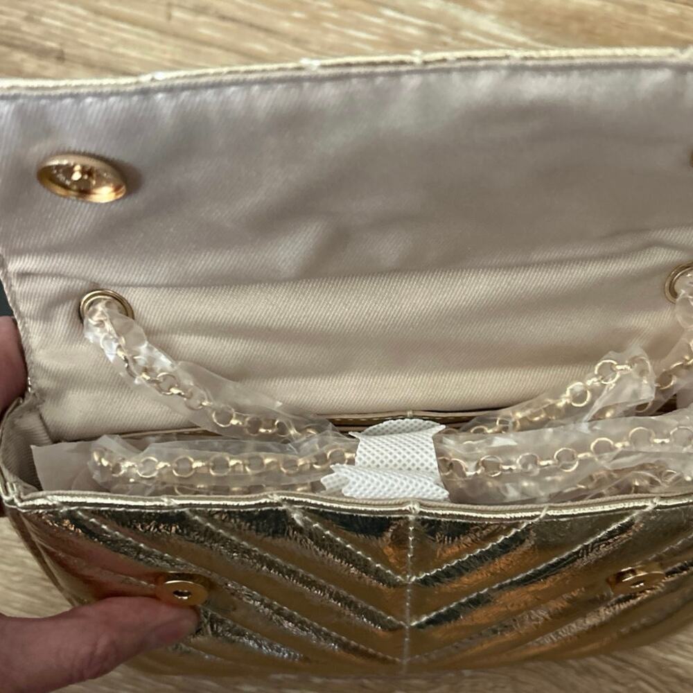 Nicole Miller Small Gold Quilted Chain Strap Shoulder /Crossbody Evening Bag - Picture 7 of 9